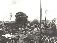 Bustling railway crossing - Maitland